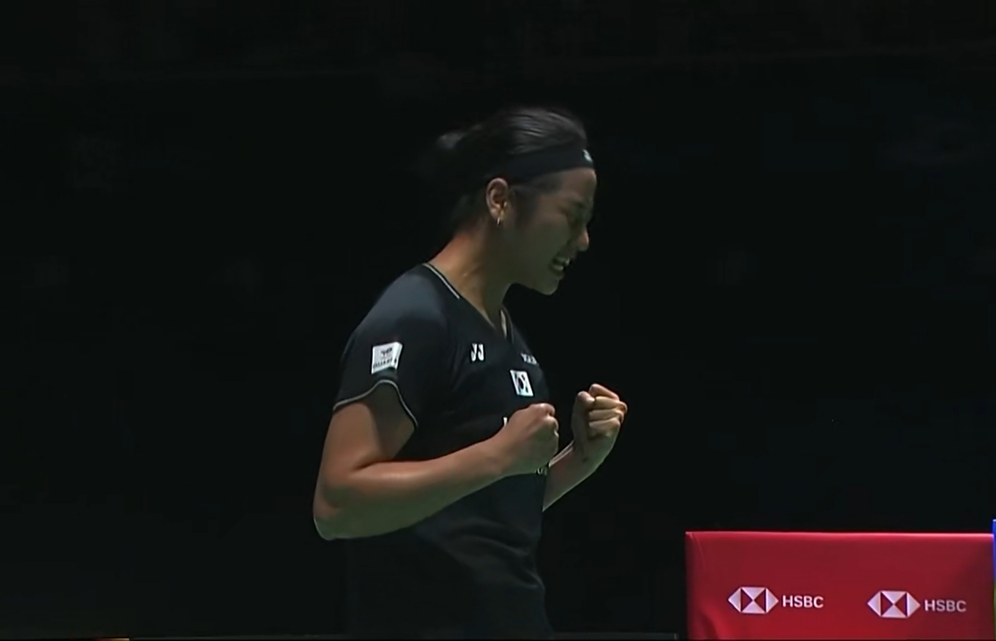 包含英格兰羽毛球队血洗马来西亚羽毛球队，戴资颖关键制胜的词条