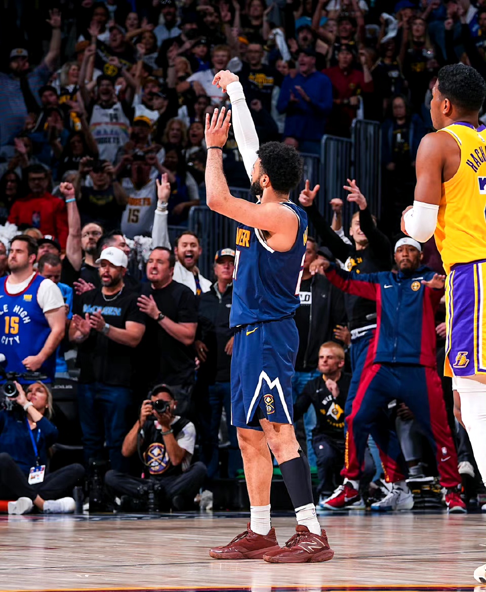 开云体育APP下载-蒙特卡洛大师赛横扫美网，穆雷扛起全队