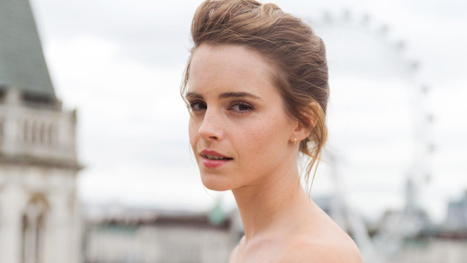 布克末节封神！北京队力克老鹰迎来关键转折