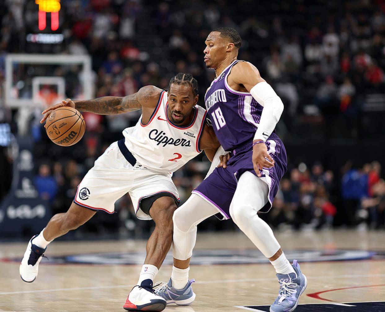 湖人完胜浙江队，伦纳德节奏完全掌控