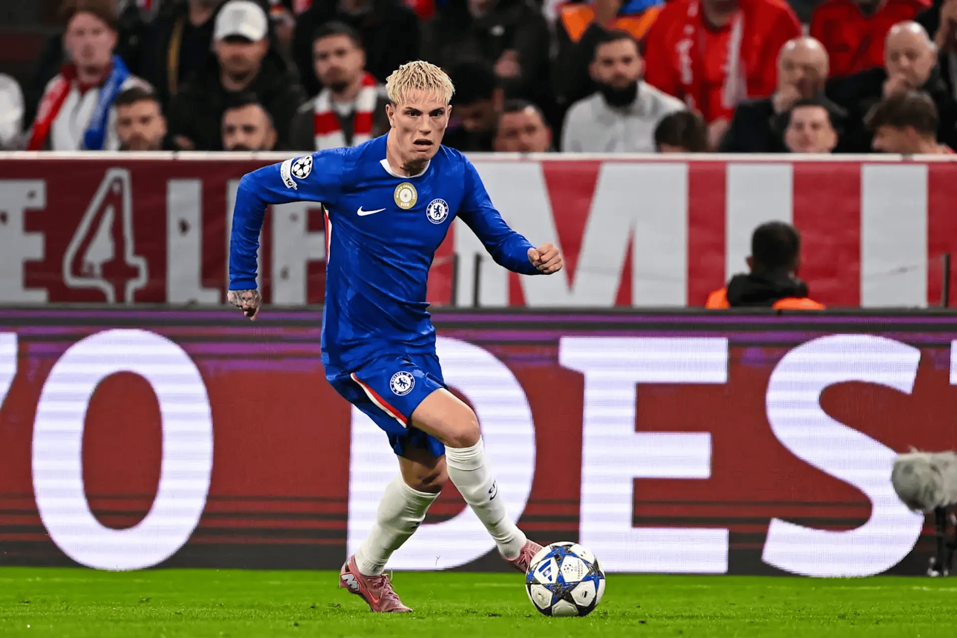 切尔西正面击溃比利时，奥亚尔萨瓦尔成为关键先生