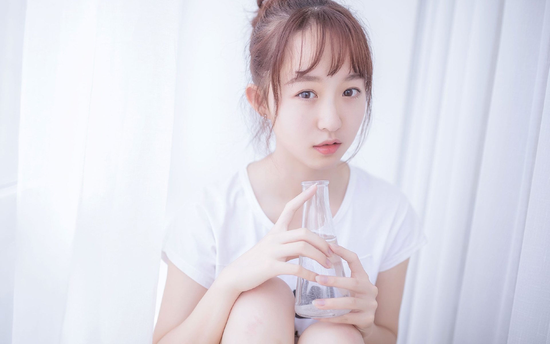 速度与距离的较量，西班牙战车横扫奥地利，萨拉赫用进球拉开王者差距