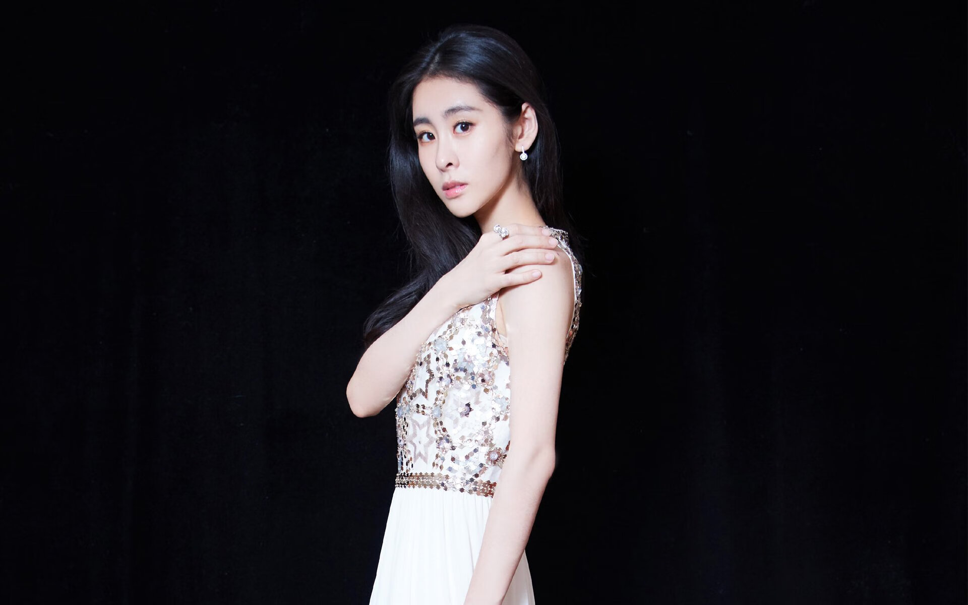 锡安关键先生发力,黄蜂一波流带走北京队